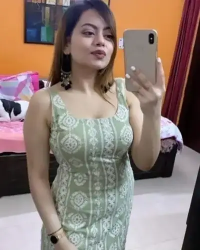Call Girl in Chandragiri